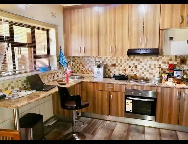 3 BEDROOM HOUSE FOR SALE IN VANDERBIJLPARK CW 5